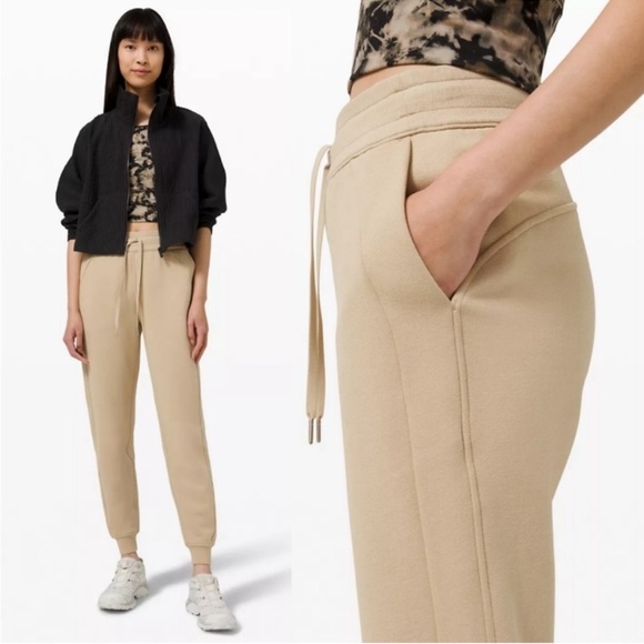 Lululemon Scuba Joggers - Picture 2 of 7